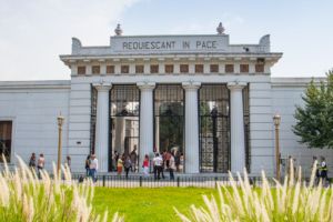 Project to install a gift shop at a Recoleta Cemetery vault gets cancelled