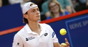 ¡Tuvo revancha! Ignacio Buse venció a Adam Walton y avanzó a octavos de final del ATP 250 Winston-Salem