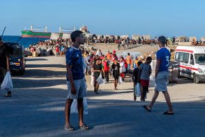 «Solo el pueblo salva al pueblo» en Ceuta