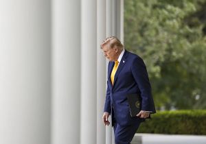Trump se atasca