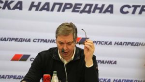 A šta ako Vučić utiče na raspisivanje predsedničkih izbora u sred kampanje za parlamentarne – da se održe istog datuma?