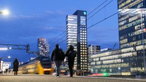 NS wil kans op zitplaats vergroten met extra korting voor wie de topdrukte mijdt en tijdig boekt