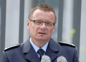 Rücktritt von Sven Hüber: Polizist plötzlich Antifa