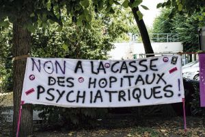 Psychiatrie : un mois après la fermeture du Centre Ginette Amado, des soignants débordés et des patients laissés-pour-compte