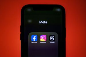 Meta, Under Duress, Finally Does the Right Thing for Teens