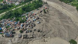 Mehr als 30 Australier nach Sturzflut in Nepal vermisst
