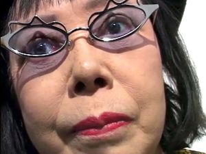 Yayoi Kusama, the Visionary Polka-Dot Artist Who Turned Childhood Hallucinations Into Global Fame, Dies at 97