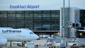 Dvoje zaposlenih na aerodromu u Frankfurtu umrlo od malarije, pošto su ‘komarci stigli avionom’