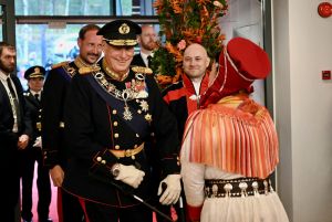 God bedring, kong Harald – Sápmi venter på deg