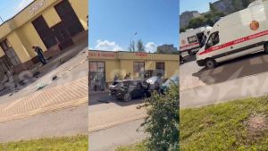 A San Pietroburgo un ufficiale dell'aeronautica russo è morto nell'esplosione della sua auto