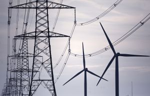 Comprar a REN não vai fazer baixar o preço da electricidade