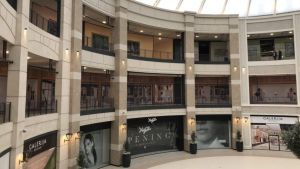 RTS: Požar u tržnom centru Galerija