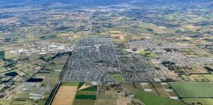 NZ’s fastest growing town was once the future of urban planning. What happened?