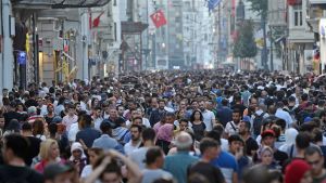 Milliyetçilik yükseliyor ya da geriliyor değil, değişiyor