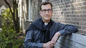 ‘De parabel van de verloren zoon geeft ons handvatten om onszelf te kunnen zijn’, zegt deze Tilburgse priester
