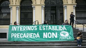 Las jubilaciones y las bajas disparan el número de profesores interinos: 