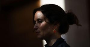 Ayuso manosea la transparencia con los expedientes del ático: las fechas marcadas en rojo de la cuenta atrás