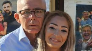 Borseggiatore morto d’infarto alle Zattere, la moglie: «È stato spinto»