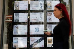La gran contradicción de la vivienda: más hipotecas, pero menos financiación