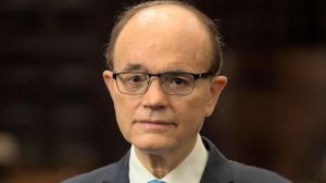 Cambios en la Universidad de Oviedo: Alfonso López deja el vicerrectorado de Estudiantes