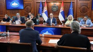 Macut: Razumemo prevoznike, ali blokada granica neprihvatljiva