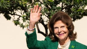 Königlicher Besuch am Bodensee! Silvia von Schweden kommt - und nimmt ein Bad in der Menge