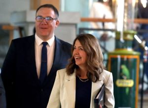 Varcoe: One oil price spike, two Alberta surpluses and an improved economic outlook amid global turbulence Finance Minister Jason Nixon is also predicting a surplus for 2025-26