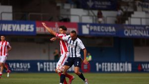 EN DIRECTO: Sigue todo lo que ocurre en el Avilés-Pontevedra de Primera Federación