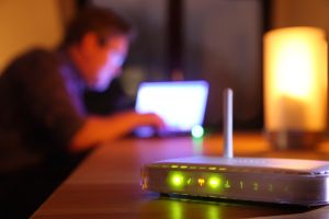 Zašto stručnjaci savetuju da povremeno restartujemo Wi-Fi ruter