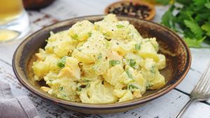 Najbolja letnja krompir salata: Jednostavan prilog koji ide uz sve