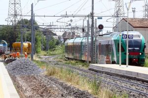 Disagi sulla Ferrara-Ravenna, una pendolare: «Rischio di perdere il lavoro»