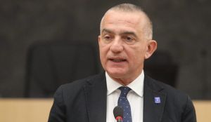 Ministar Vujić: Sahrana Ratka Mladića biće dostojanstvena i po želji porodice