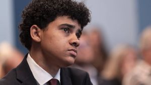 Na excuses van jeugdzorg en minister stapt Jason uit spotlights