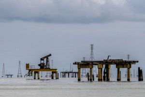 Trump Administration Reportedly Nearing Deal to Take Over Venezuelan Oil Fields