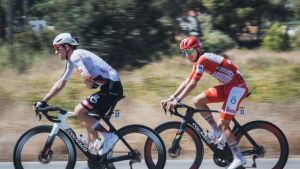 Pogacar abandona la Vuelta tras una dura caída en la octava etapa