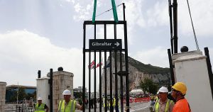 Gibraltar crece, España decrece