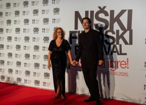 Ovacije publike obeležile svečano otvaranje Filmskog festivala Nišu: Više od igre (FOTO)