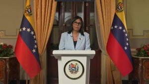 Delcy Rodríguez defiende el acuerdo con Trump e insiste en que el petróleo seguirá siendo propiedad de Venezuela