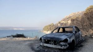 Maxi incendio di Almissa, c’è la seconda vittima: muore ex pompiere