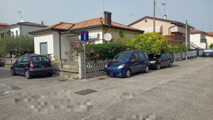 Tessera, multe a raffica ai residenti: «Vogliamo il pass e cancellate le sanzioni»