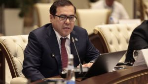 Lavrovun ağzından vuran rektor - özbək elinin qü