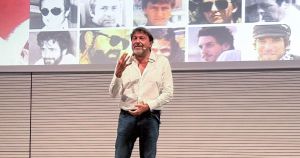 Dal martirio alla soglia del ridicolo