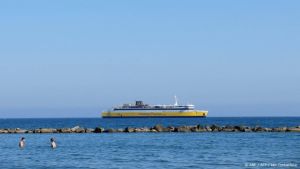 Veerboot met honderden opvarenden kapseist nabij kust van Cyprus