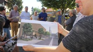 Mit einem Teil der Bettensteuer wäre das Parkhaus für Fahrräder finanziert, sagt der Bürgermeister