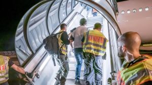 Abschiebung von islamischen Gefährdern: Der Staat wirkt noch immer ratlos