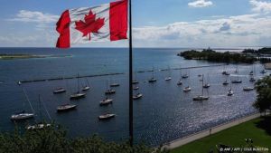 Google Maps past naam Lake Ontario aan naar Lake America