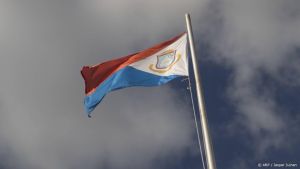 Waarschuwing voor overstromingen Sint-Maarten, scholen dicht