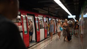 Del veto inicial a la nueva oferta de Alstom: la historia del megacontrato del metro de Barcelona