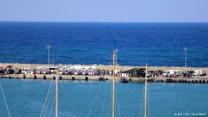 Twintigtal mensen vermist na kapseizen veerboot bij Noord-Cyprus