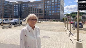 Ulla har sejret: Ekstra skilt er sat op ved omstridt p-plads, men der mangler no...